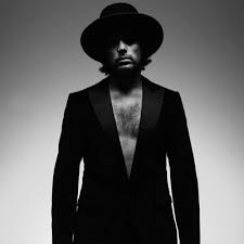 Op zijn instagram plaatst hij een foto waarop hij. Waylon Waylonline Twitter