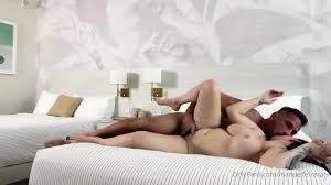 OF-MONEYBIRDETTE X MANUAL FERRERA - EPORNER