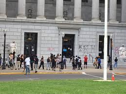 Sacramento courts building spray-painted during protests [Updated]