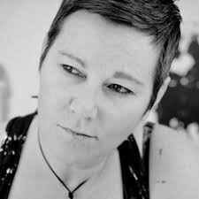 Kellie Suzanne Wallis (@artstudio404)