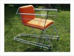 Old Shopping Cart Turned Into A Chair Where Do People Come Up With This Stuff Haha Mobilier De Salon Recyclage Diy Recup