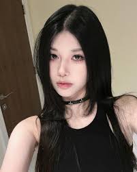 Ash (@ashlilys) • Instagram photos and videos