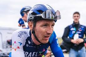 Stuart Clapp's Instagram, Twitter & Facebook