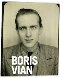 Y AVAIT UNE LAMPE DE CUIVRE