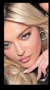 Diana Gentile/ NY BRIDAL HAIRSTYLIST/ EDUCATOR