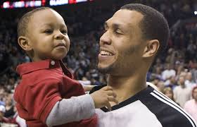 UW Hoops World (@world_uw)