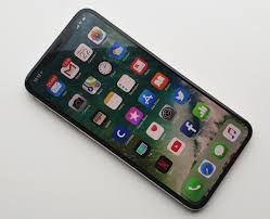 Latest Ios 12 1 Beta Includes Fix For Iphone And Ipad Charging Issues Cracked Iphone Iphone New Iphone