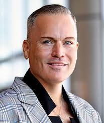 Dwight Treadwell's Instagram, Twitter & Facebook