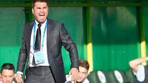 Is adrian mutu married or single, who is he dating now and previously? Mutu E La Craiova Cu Acest JucÄƒtor AnunÈ›ul De UltimÄƒ OrÄƒ Despre Viitorul Briliantului Eurosport