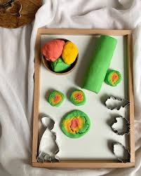 eva s instagram post herbstknete mal wieder neue knete und passend zur jahreszeit und wetter in herbstfarben ich dachte ei in 2020 sugar cookie decor frame