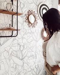 Black And White Floral Wallpaper Bathroom Sketch Floral In 2020 Floral Pattern Wallpaper Boho Bathroom Removable Wallpaper