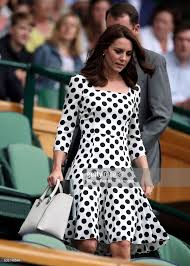 The Duchess Of Cambridge In The Royal Box Of Centre Court On Day One Casual Dresses With Sleeves Kate Middleton Style Outfits Casual Summer Dresses