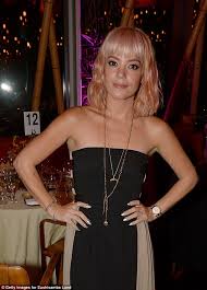 The big fat quiz of the year is an approximately annual british television programme broadcast in the last or first week of the year on channel 4.essentially, the show is a comedy panel game in the style of a pub quiz. Lily Allen Channels Su Pollard In Oversized Glasses At London Party Daily Mail Online