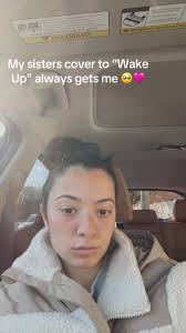 Always forget my sister has an amazing voice 🩷 she has 1 cover out