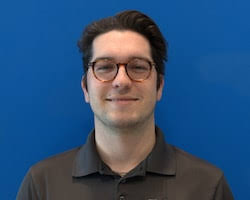 Sales & Service Staff