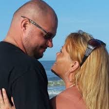 Shannon Fenner's Instagram, Twitter & Facebook