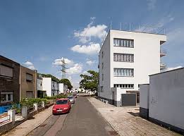 Konsumgebaude Von Walter Gropius 1928 Bauhausbauten Stiftung Bauhaus Dessau Bauhaus Dessau Foundation Bauhaus Weimar Bauhaus Architektur