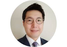 Yoontae Kim, circular headshot