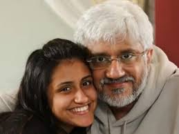 Filmmaker Vikram Bhatt's daughter Krishna Bhatt to get married to Vedant  Sarda