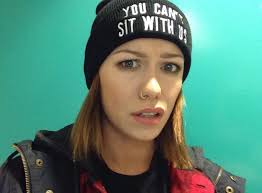 Lila Bennett (@starxscreamxx)