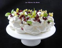 Pavlova De Noel Les Delices De Mimm Pavlova Gateaux Et Desserts Recette Dessert