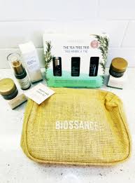 Biossance Tea Tree Oil Cleanser Gift Mom The Gift Of Clean Nontoxic Skincare This Mother S Day With Biossance Mothersday2019 Nontoxic Skincare Gifts For Mom Nontoxic