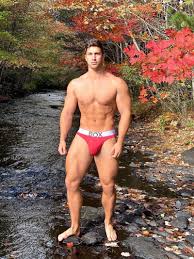 We Need To Admire The Awesome Cock Bulge Of Kyle Hynick - Nude Men, Nude  Male Models, Gay Selfies & Gay Porn