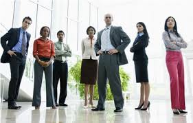 Tips For What College Students Should Wear To A Job Interview Job Interview Men Interview Attire Business Professional Attire