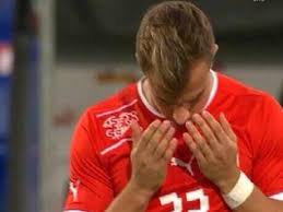 ما هي ديانة شاكيري لاعب ليفربول. Ù‚Ù†Ø§Ø© Ø§Ù„Ø´Ø§Ø±Ù‚Ø© Ø§Ù„Ø±ÙŠØ§Ø¶ÙŠØ© Ø¹Ù„Ù‰ ØªÙˆÙŠØªØ± Ø´Ø§ÙƒÙŠØ±ÙŠ Ù…Ù‡Ø§Ø¬Ù… Ù…Ù†ØªØ®Ø¨ Ø³ÙˆÙŠØ³Ø±Ø§ ÙÙŠ Ø±Ù…Ø¶Ø§Ù† Ø£Ù†Ø§ ØµØ§Ø¦Ù… Ø­ØªÙ‰ Ù„Ùˆ ÙƒÙ†Øª ÙÙŠ Ø§Ù„Ø¨Ø±Ø§Ø²ÙŠÙ„ ÙƒØ£Ø³ Ø§Ù„Ø¹Ø§Ù„Ù… Http T Co Cfpcvbbnch