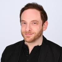 Alex Landa's Instagram, Twitter & Facebook