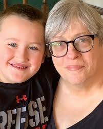 Gaylen Smith's Instagram, Twitter & Facebook