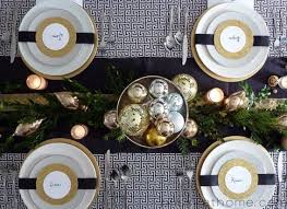 Holiday In The Southern Hemisphere What It S Like Celebrating Christmas In Summer Gold Christmas Decorations Holiday Tablescapes Gold Holiday Decor