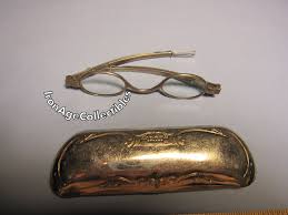 Oliver Peoples Made In Japan Metal Case Antique Frame Eyeglasses Very Compact By Ironagecollectibles On Ets Antique Frames Oliver Peoples Eyeglasses Frames
