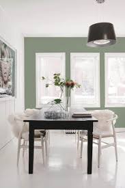 Welche Wande Streicht Man Farbig Tipps Und Ideen Fur Farbige Wande In Der Wohnung Peinturesalontendance Farbige Wande Ra Farbige Wande Wande Streichen Dekor