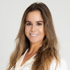 Amanda Shaffer's Instagram, Twitter & Facebook