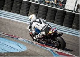 In sachen verkehrsrecht zeigt die eu, dass sie aus vielen staaten mit unterschiedlichen regeln besteht. Mit Dem Eigenen Motorrad Dem Eigene Auto Fahren Rheinring Rennstrecke Im Elsass Anneau Du Rhin