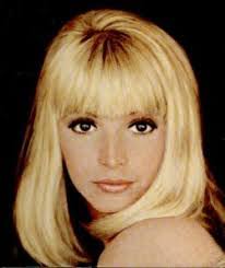 Priscilla Paris's Instagram, Twitter & Facebook