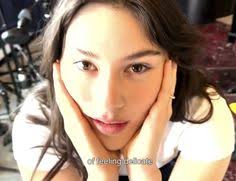 gracie abrams block me out