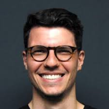 Luiz Almeida (@luizamcalmeida)