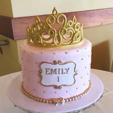 Queen's birthday in netherlands.the queen's official birthday (queen's day, koninginnedag) in the netherlands is celebrated each year with parties, street markets, concerts and special events for. Pink And Gold Princess Princess Birthday Cake Baby Birthday Cakes Pink Birthday Cakes
