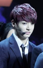 file jeon jung kook at v chart awards in beijing in april