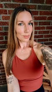 Jody Younker's Instagram, Twitter & Facebook