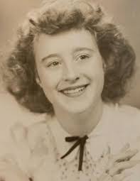 Eileen Ayers's Instagram, Twitter & Facebook