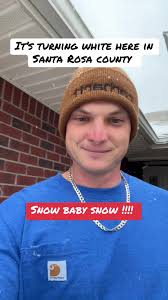 I can’t believe my eyes. #snowstorm #snowflorida #floridasnow #fyp  #trending #viral #relatable #panhandle #florida #snow