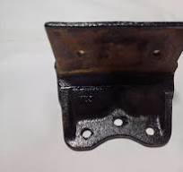 55210-70020 55207-Z1000 Nissan ud Truck Body Parts -Nissan Helper Spring  Bracket 5521070020 55210-70020 for Heavy Truck