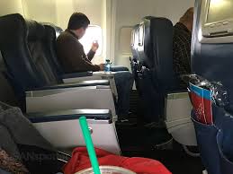 Both classes share some important differences. Delta Air Lines Aircraft Boeing 737 800 First Class Seats Row Pitch Legroom Photos Sanspotte Delta Airlines Boeing 737 Boeing