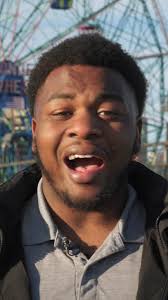 Angela Valenzuela believes that music can create hope and togetherness —  themes she thinks are important in the fight to defend the planet. A  singer-songwriter who performs under the name Loïca, the