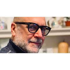 ✏️ Paolo Mereghetti) Il successo oggettivamente fuori scala di C'è ancora  domani di Paola Cortellesi (31 milioni e 481 mila euro d'incasso al 25  dicembre, l'equivalente di 4 milioni e 639 mila