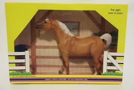 The arabian horse is considered to be one of the most beautiful breeds in the world. Breyer Classic Arabian Light Chestnut Stallion Brown Collectible Horse Toy 672 For Sale Online