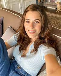 Sul set di che dio ci aiuti 6 stanno vivendo una storia d'amore un po' particolare ma spente le telecamere pierpaolo spollon e diana del bufalo non sono poi così compatibili. Che Dio Ci Aiuti 6 Diana Del Bufalo E Monica Un Ritorno Inaspettato